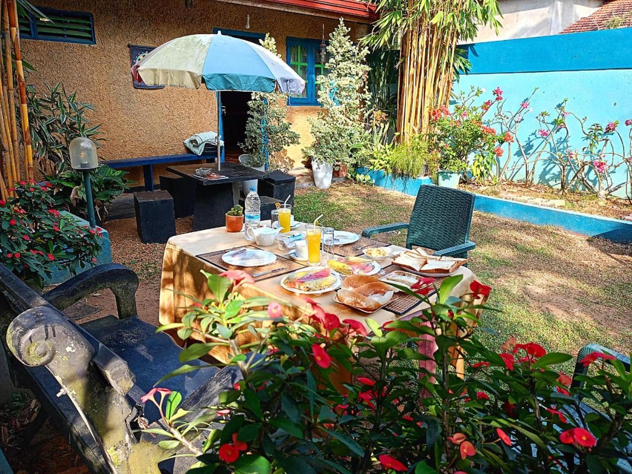 Raj Mahal Inn Wadduwa Ngoại thất bức ảnh