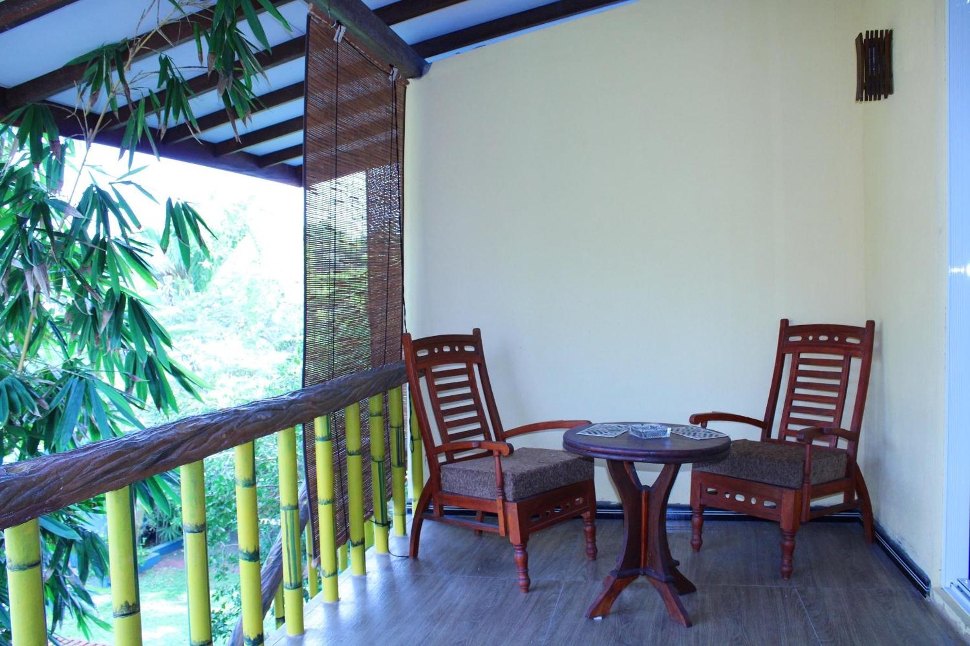 Raj Mahal Inn Wadduwa Ngoại thất bức ảnh