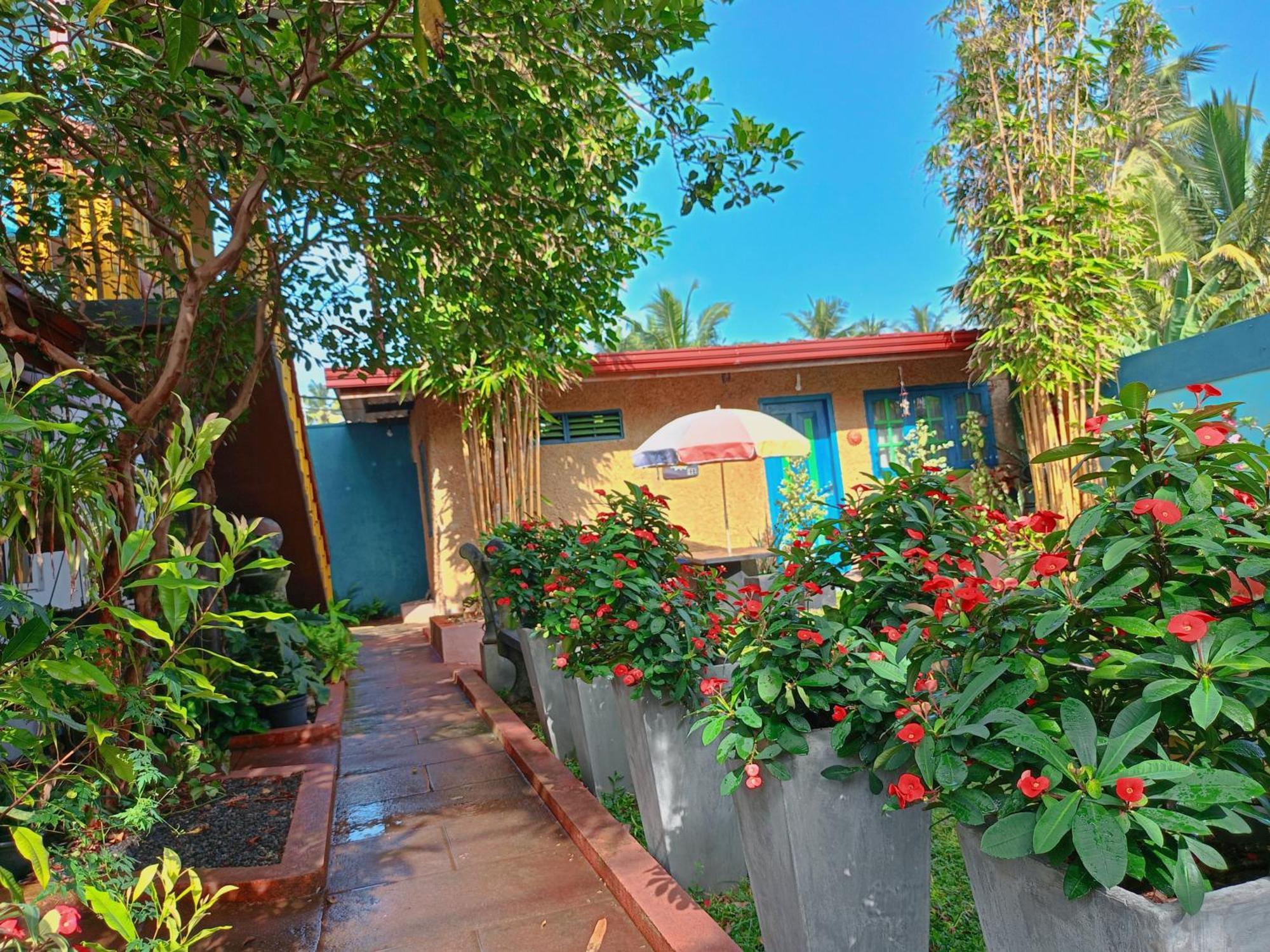 Raj Mahal Inn Wadduwa Ngoại thất bức ảnh